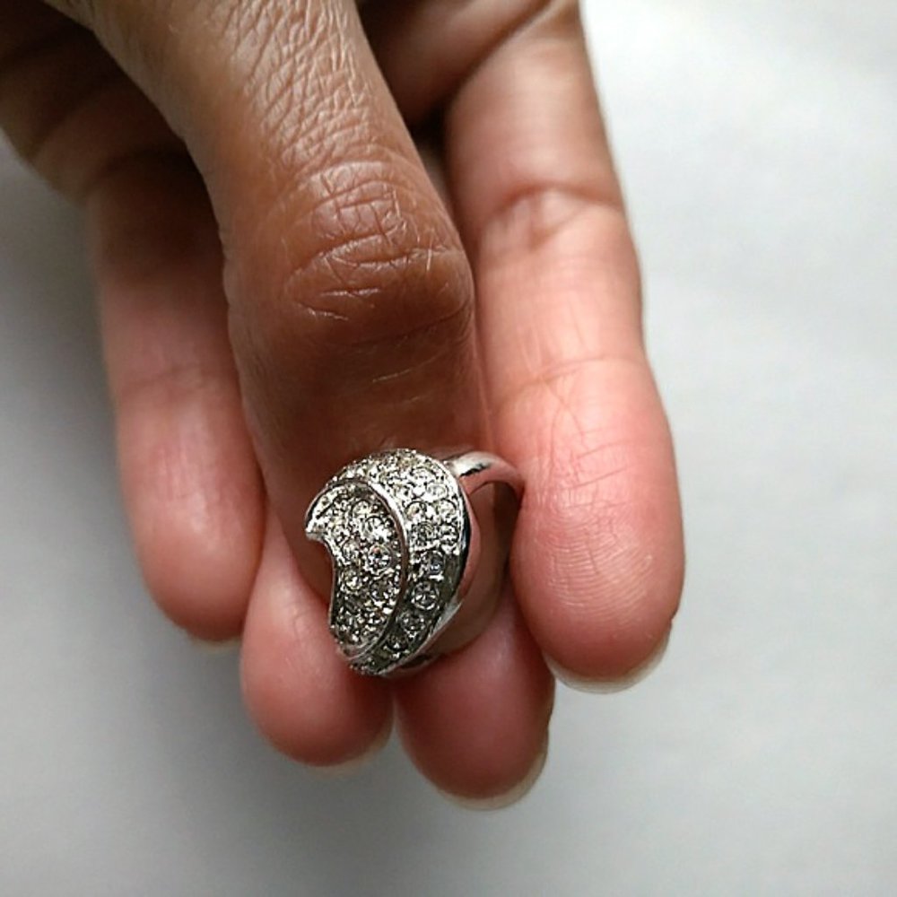 Ring - Picture 6 of 14